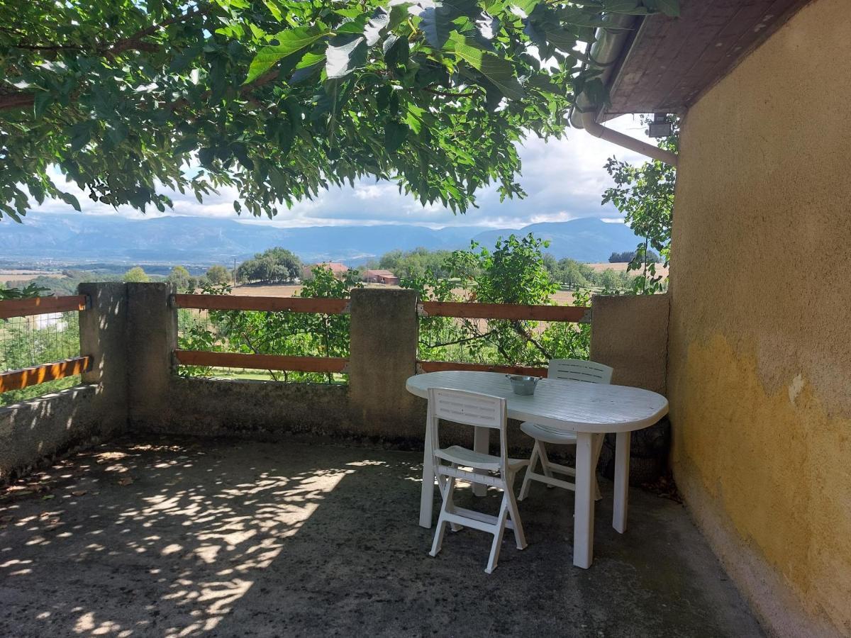 MontmiralMaisonnette Campagnarde Avec Vue Sur Vercors别墅 外观 照片